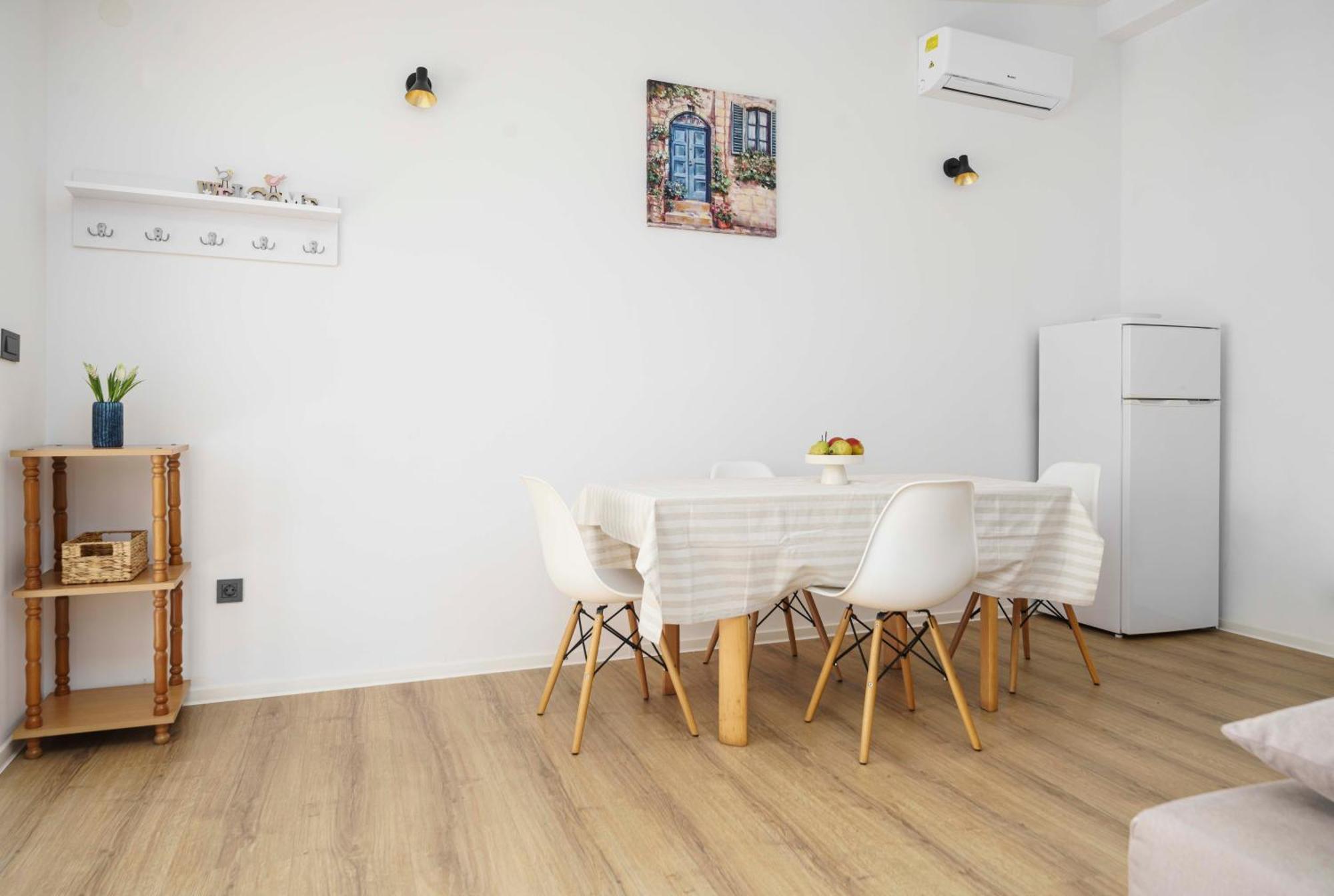 Apartments Vitis - City Centre - Free Parking Vodice Extérieur photo
