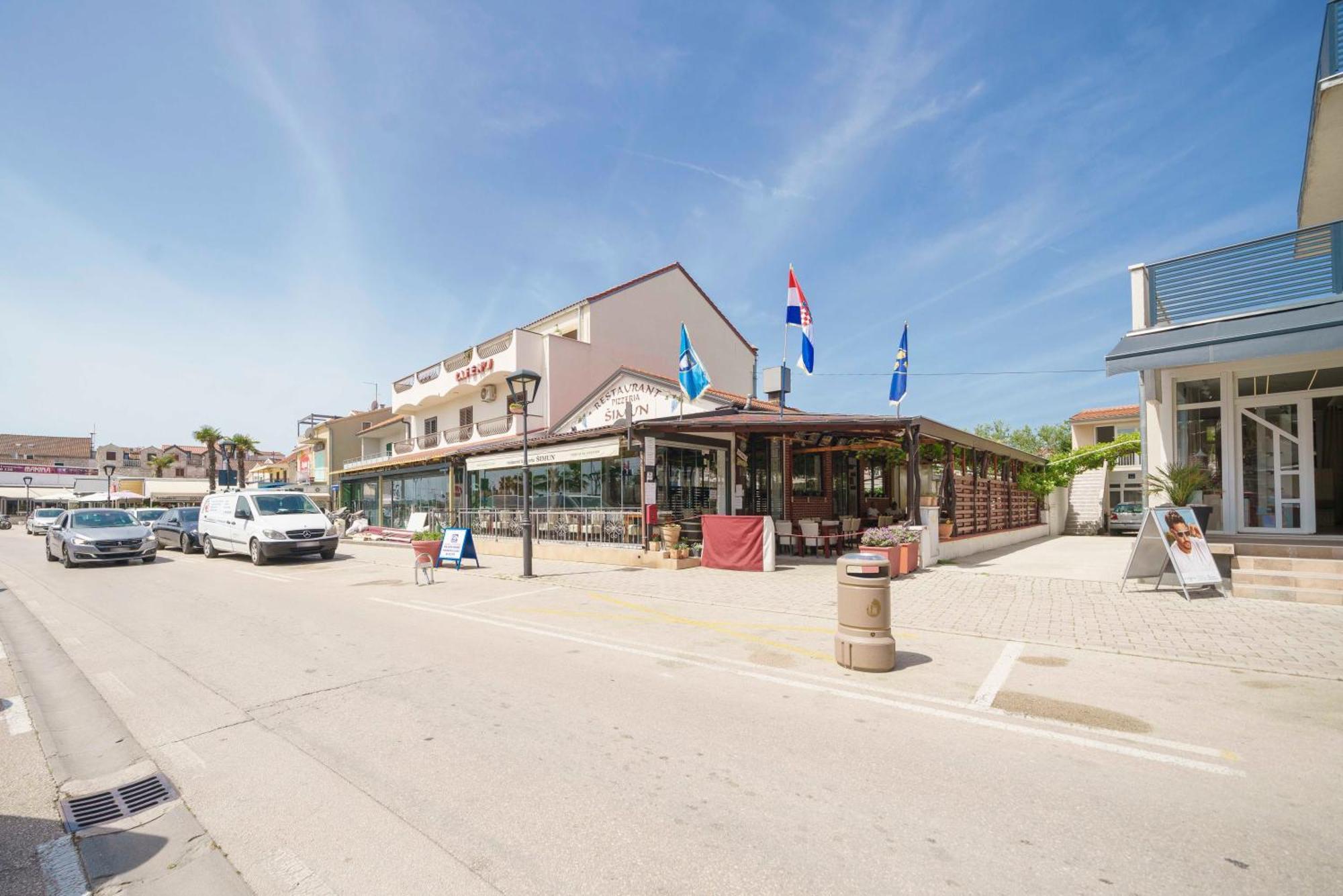 Apartments Vitis - City Centre - Free Parking Vodice Extérieur photo