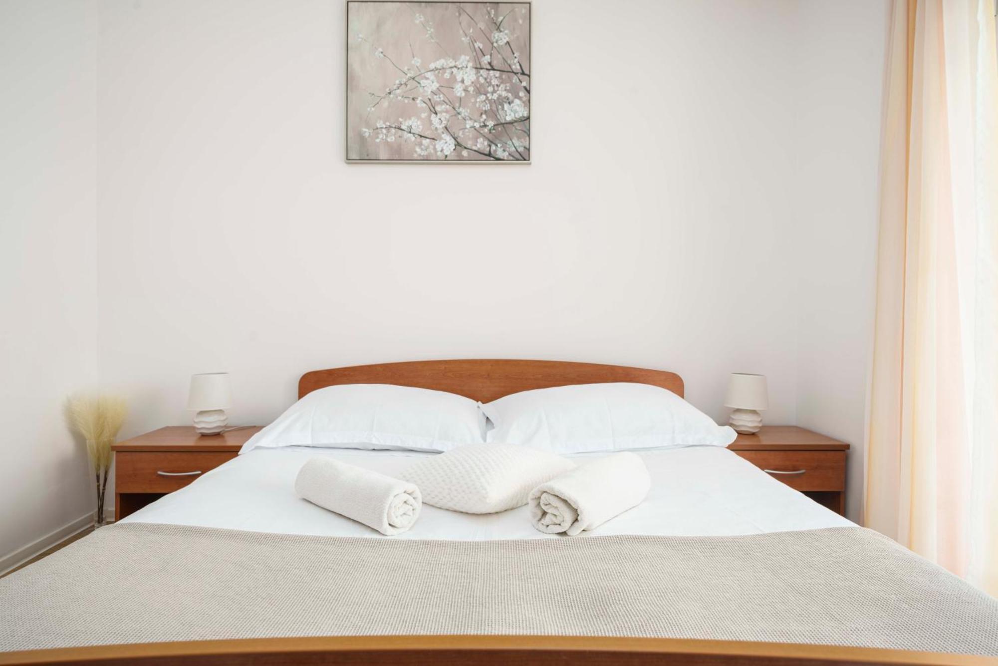 Apartments Vitis - City Centre - Free Parking Vodice Extérieur photo