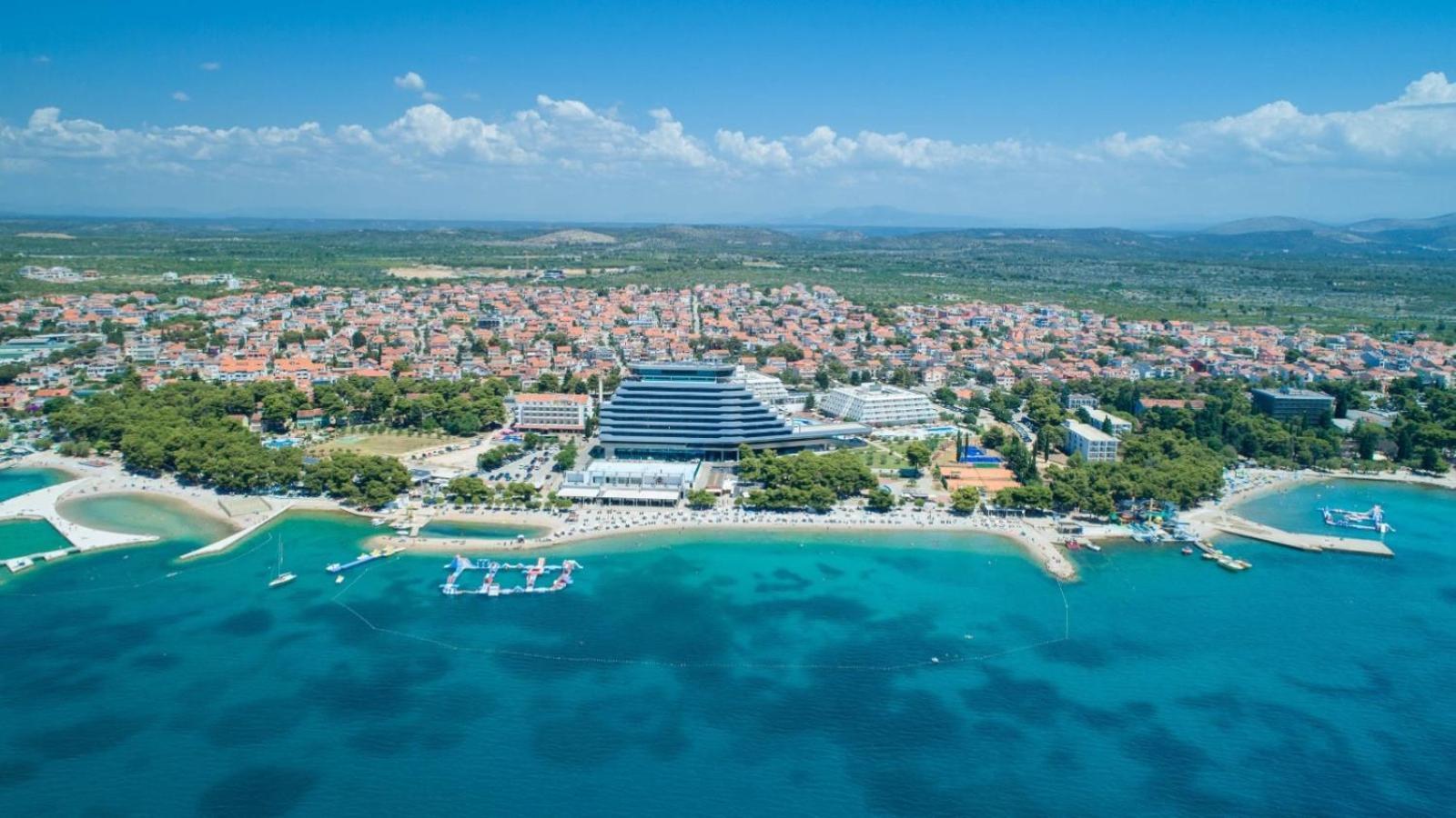 Apartments Vitis - City Centre - Free Parking Vodice Extérieur photo